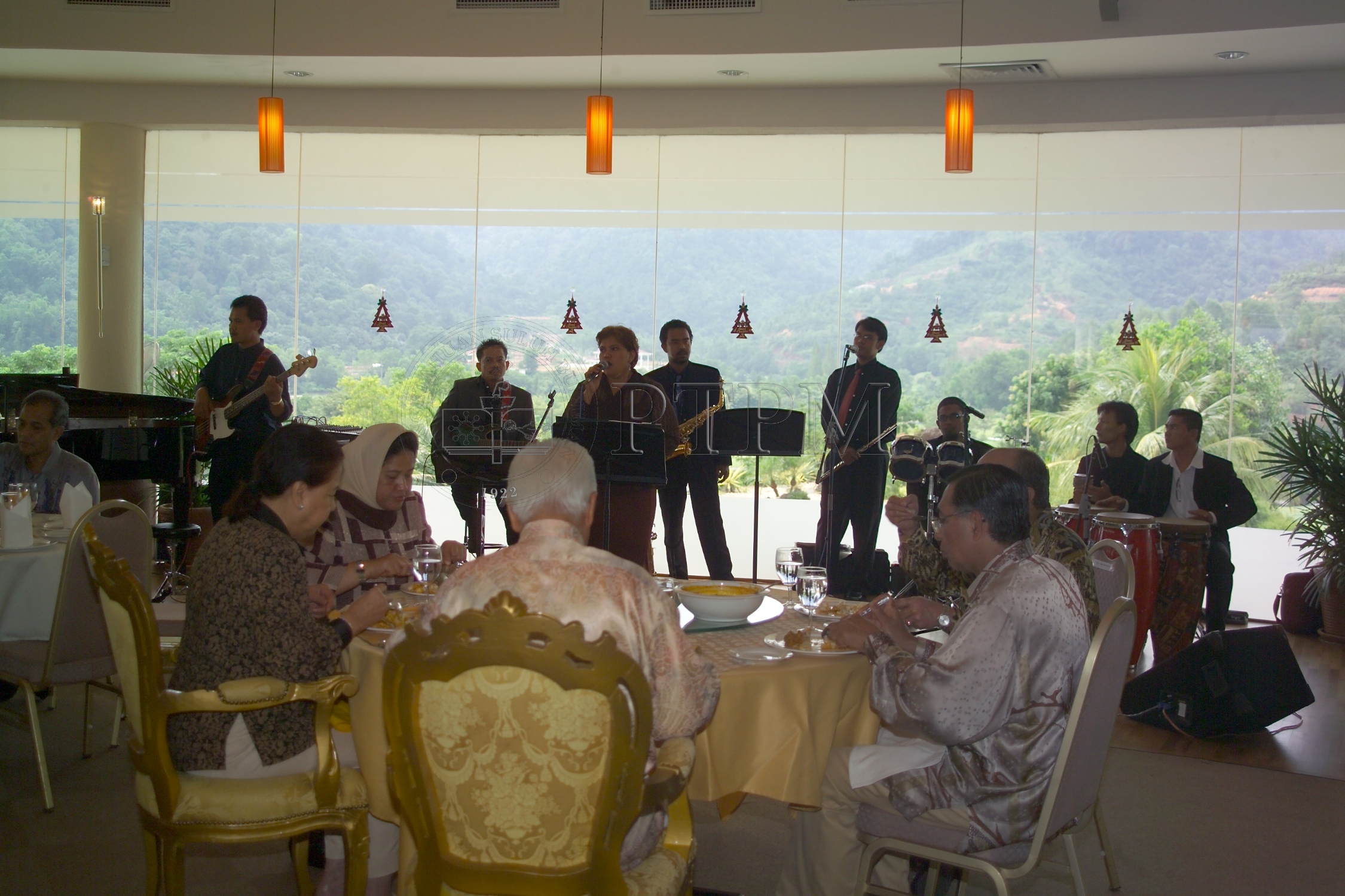 PTPM 04 17 golf D8XZ4750